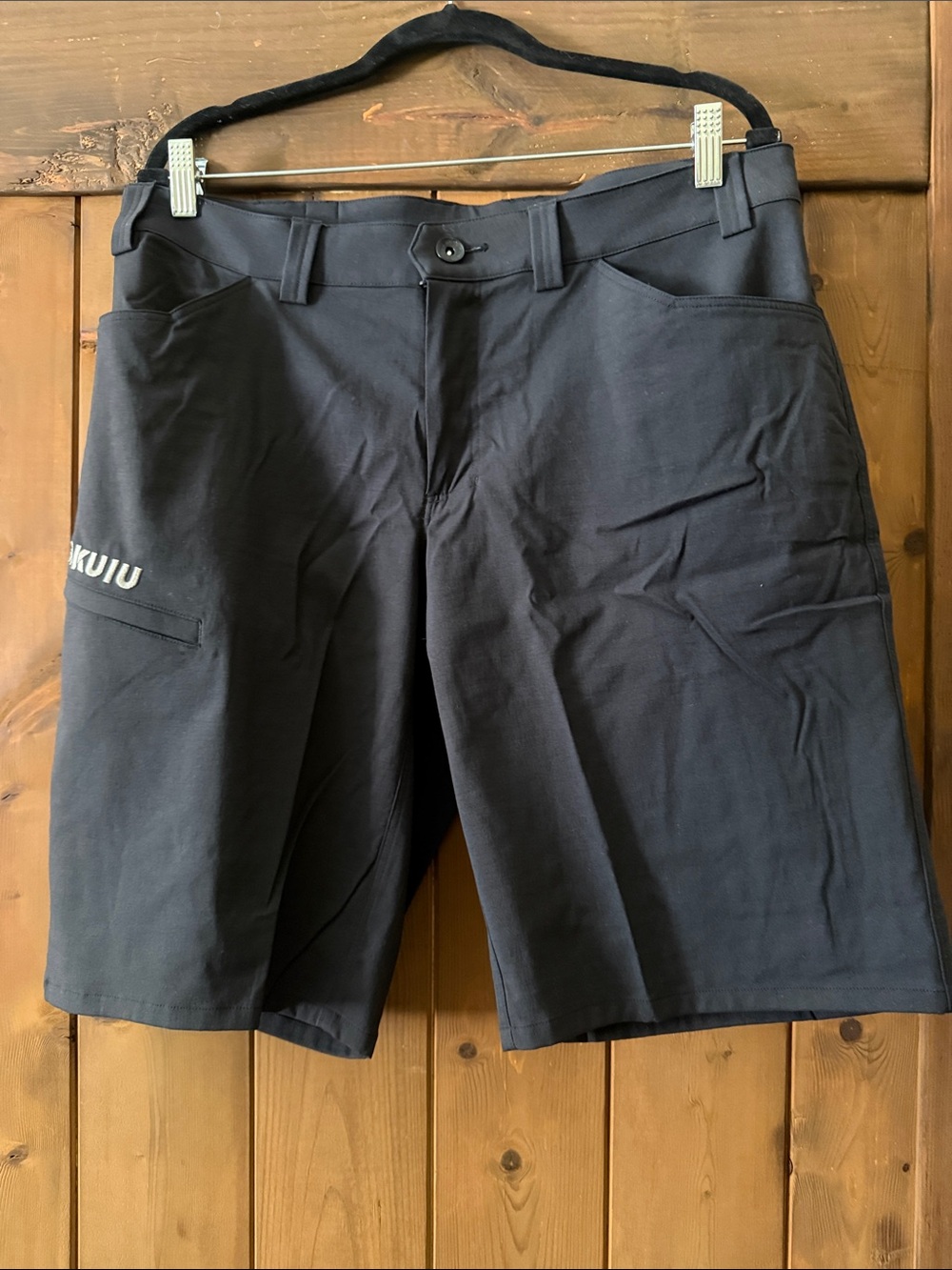 KUIU Men's Switchback Black Athletic Hiking Shorts